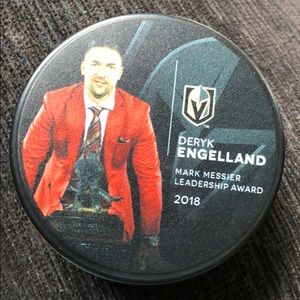 Golden Knights puck